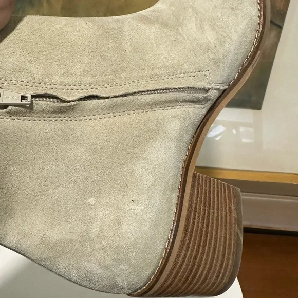 🌸PAUL GREEN🌸 Vienna Chelsea Boot Biscuit Soft Suede Size: 5UK
